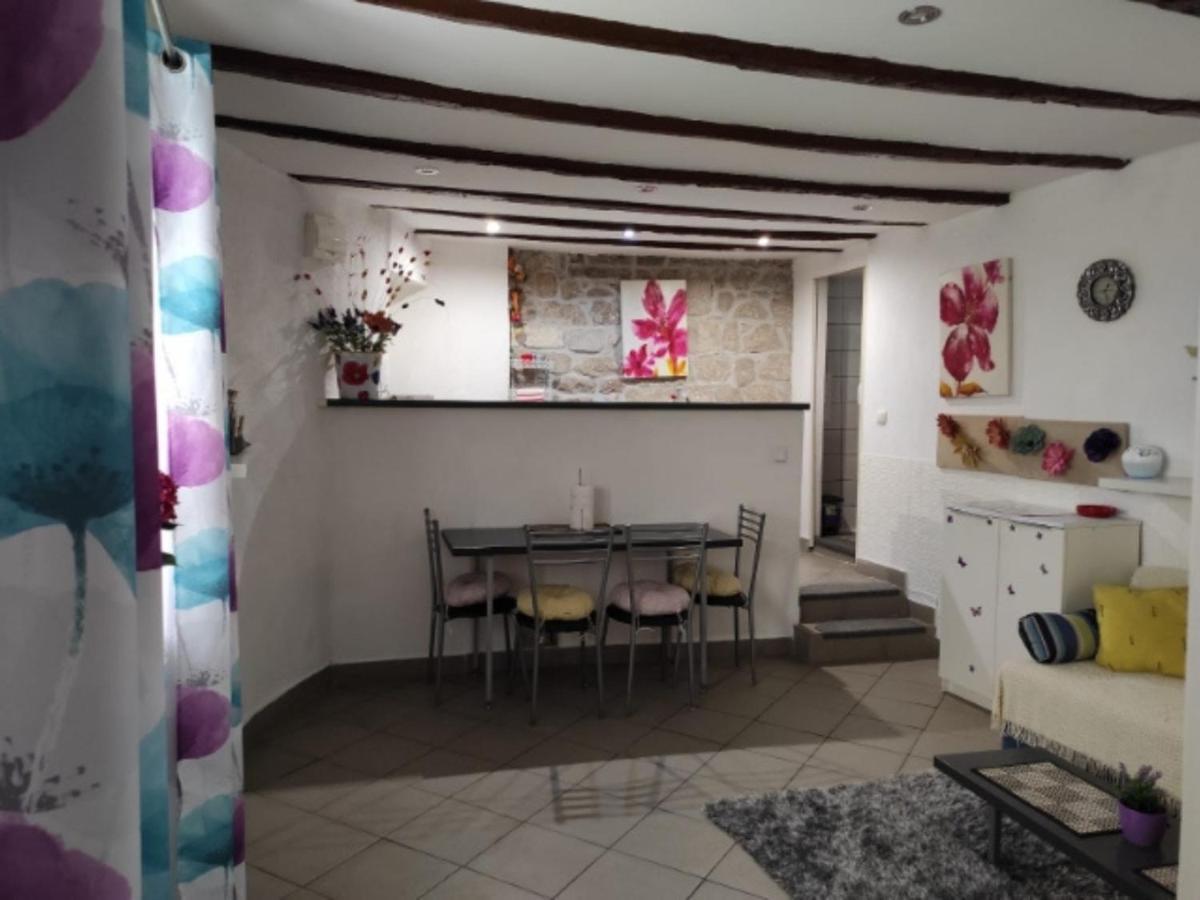 Apartment Abella Split Exterior photo